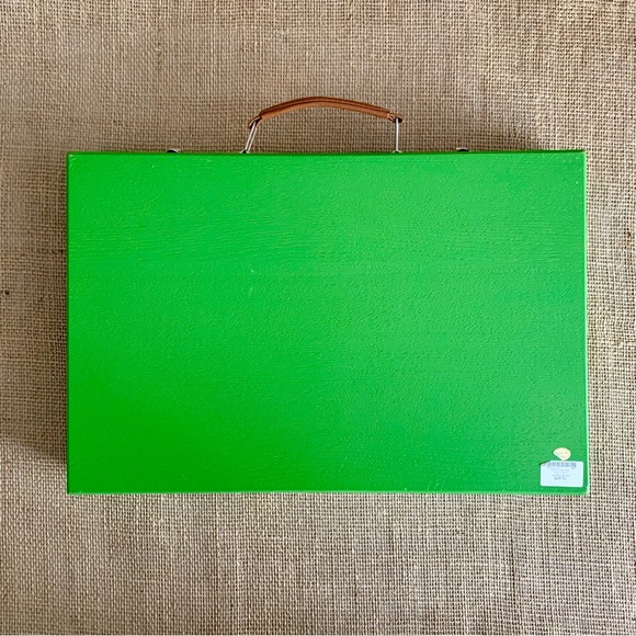 COLDWATER CREEK Art Supplies Green Painted Wood Case Like New - Picture 3 of 4